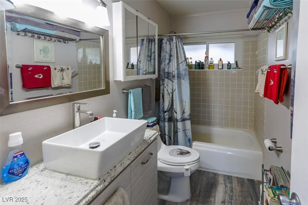 7121 Hurricane, Las Vegas, NV 89145