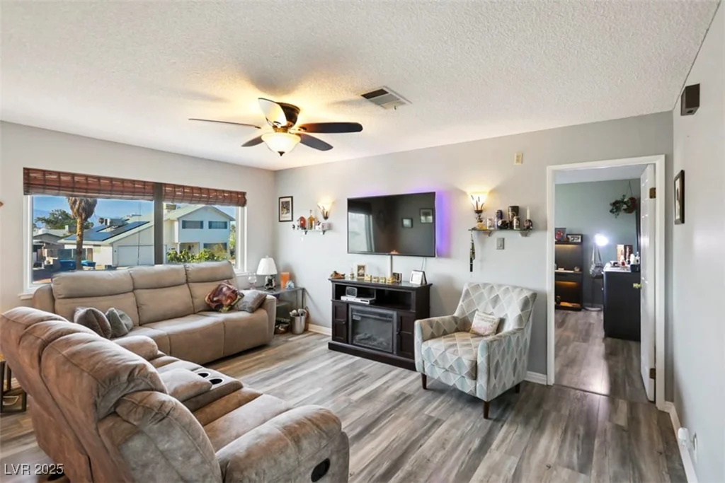 7121 Hurricane, Las Vegas, NV 89145