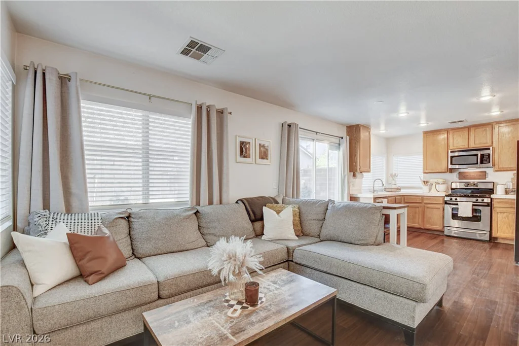 1124 Milpas, Las Vegas, NV 89134