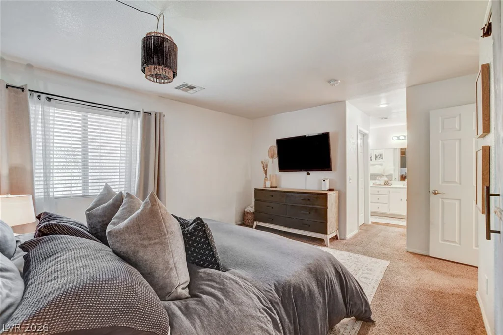 1124 Milpas, Las Vegas, NV 89134