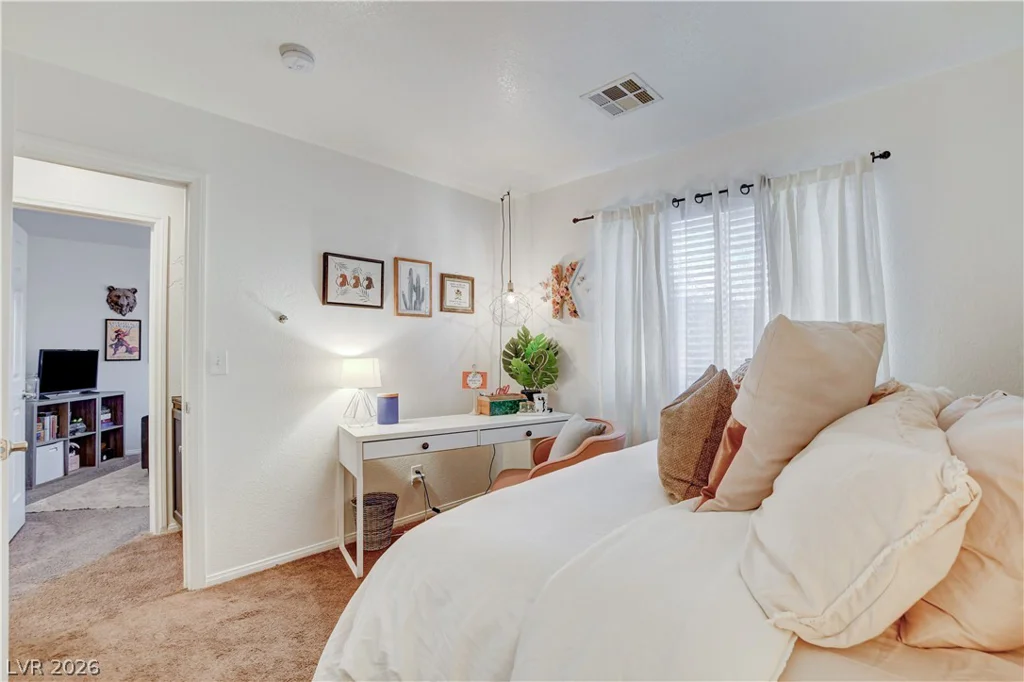 1124 Milpas, Las Vegas, NV 89134