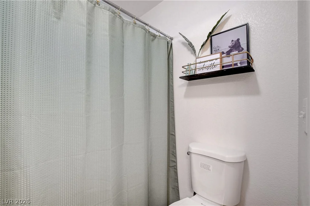 1124 Milpas, Las Vegas, NV 89134