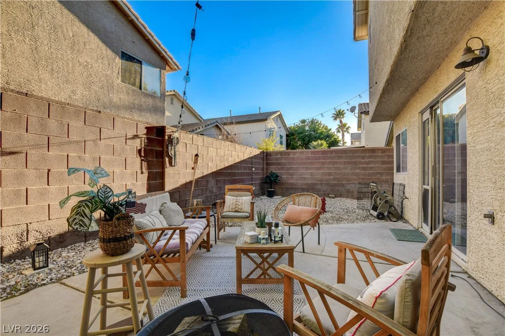 1124 Milpas, Las Vegas, NV 89134