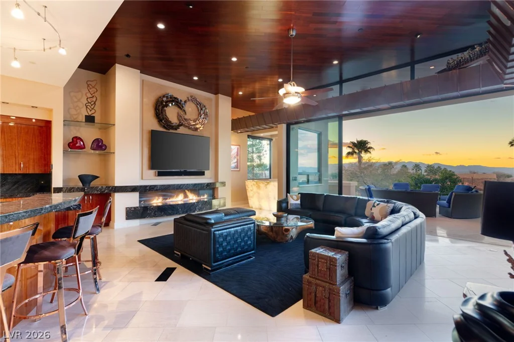 1382 Ruby Sky, Henderson, NV 89052