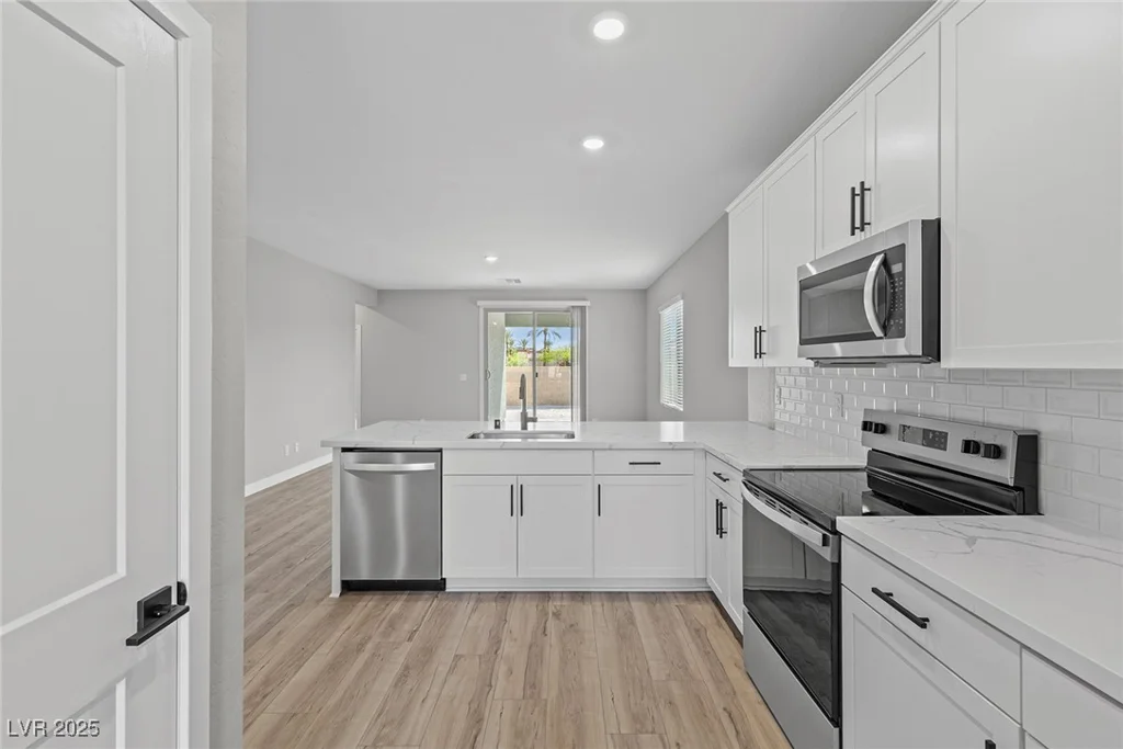 4436 Cave Lake, North Las Vegas, NV 89032