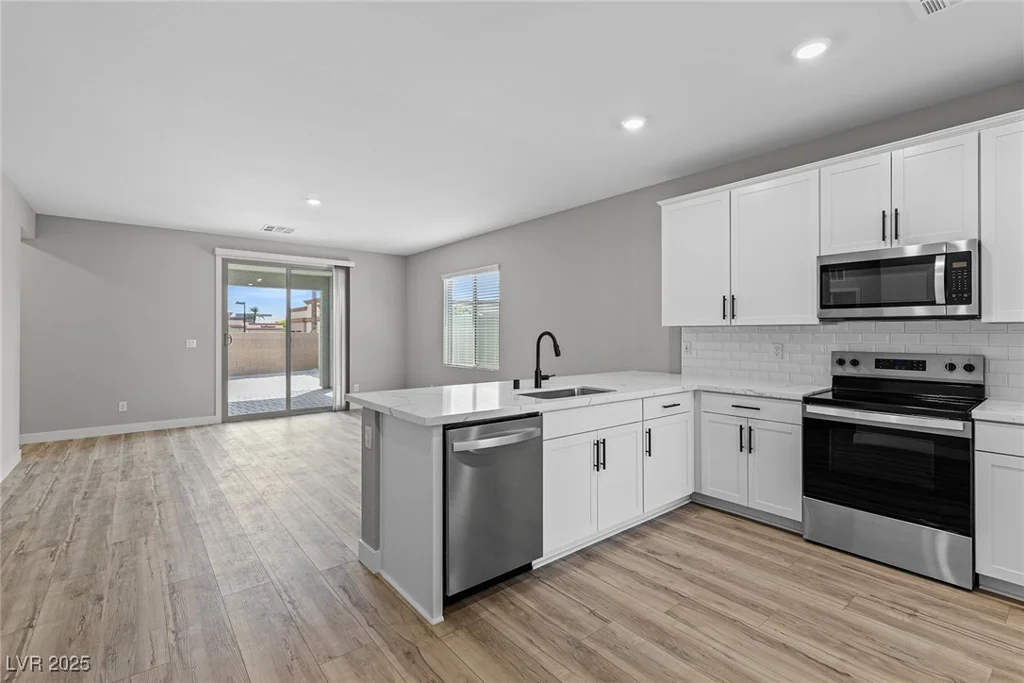 4436 Cave Lake, North Las Vegas, NV 89032