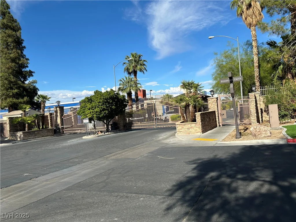 777 Vegas Valley, Las Vegas, NV 89109
