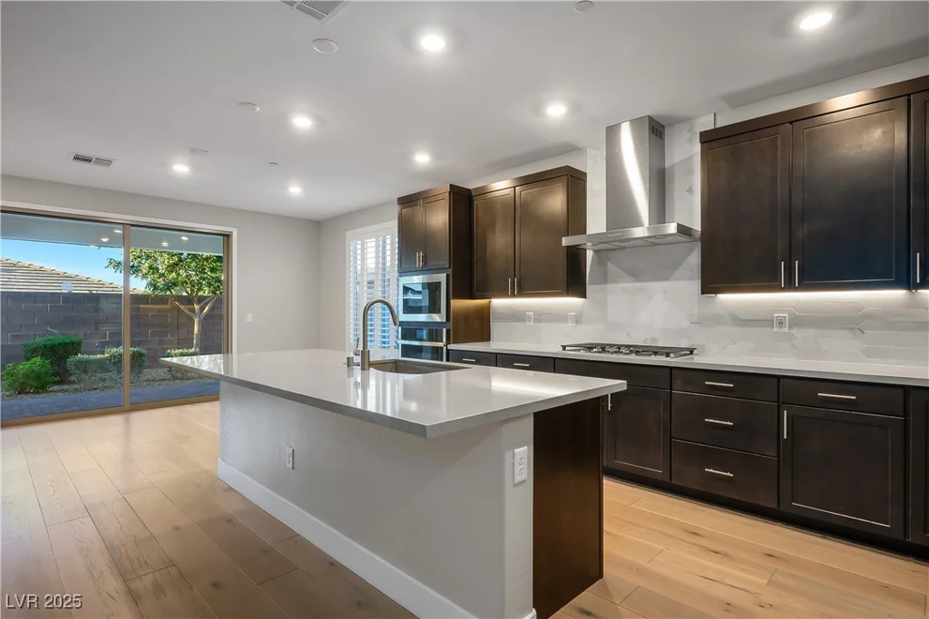 9576 Bloodstone, Las Vegas, NV 89143