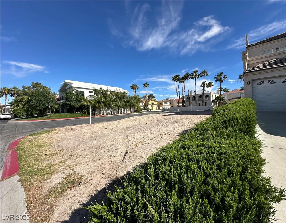 793 Vegas Valley, Las Vegas, NV 89109