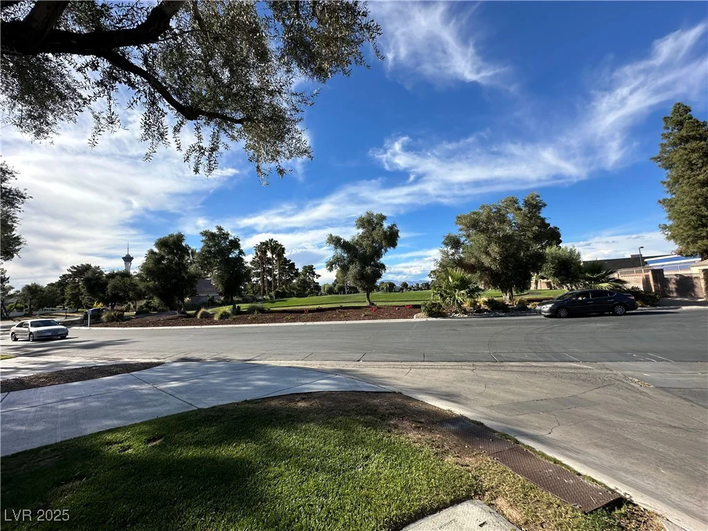 793 Vegas Valley, Las Vegas, NV 89109