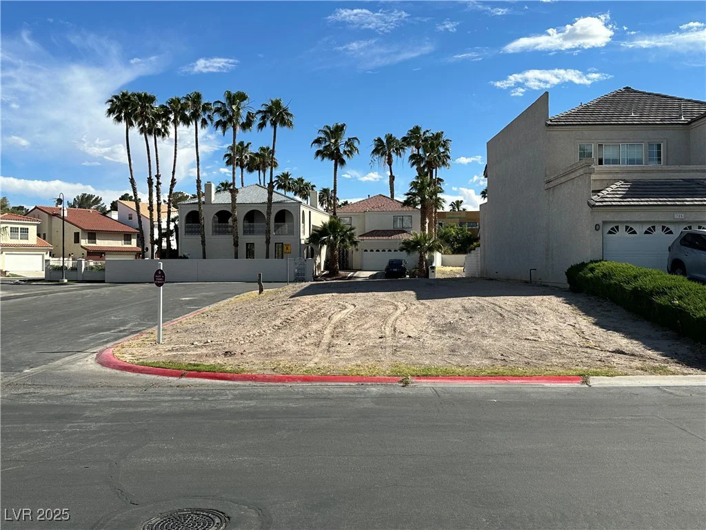 793 Vegas Valley, Las Vegas, NV 89109