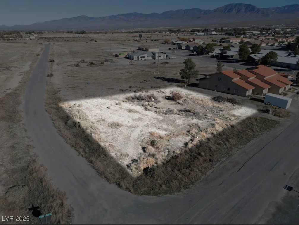 1221 Thunderpass, Pahrump, NV 89048