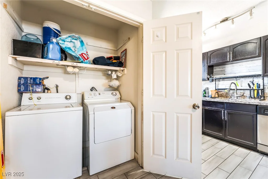 2408 North, North Las Vegas, NV 89030