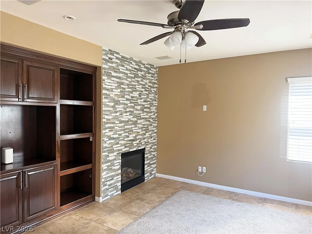 189 Carneros, Henderson, NV 89002