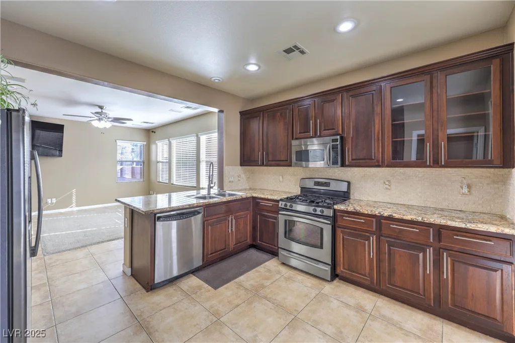 189 Carneros, Henderson, NV 89002