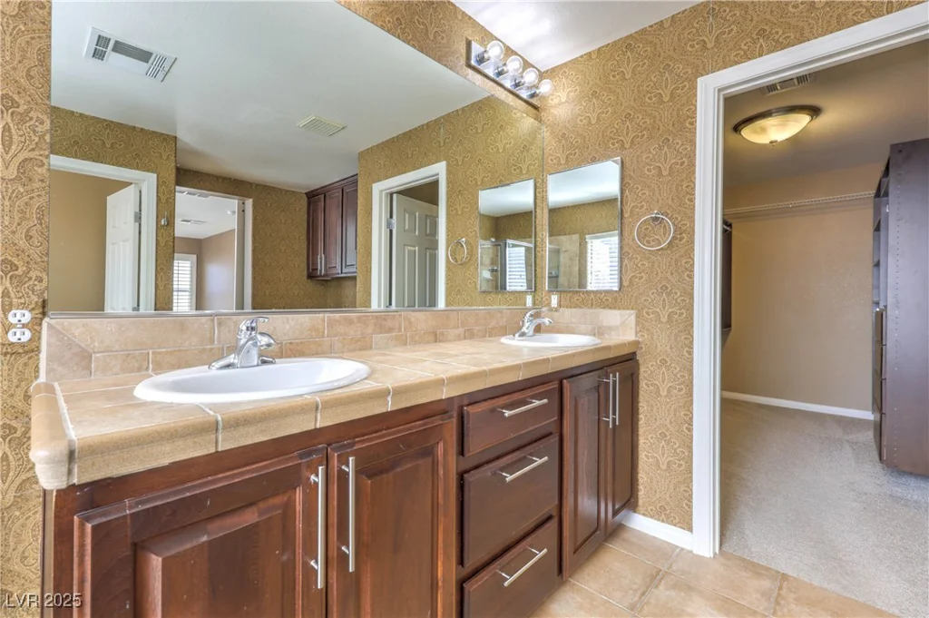 189 Carneros, Henderson, NV 89002
