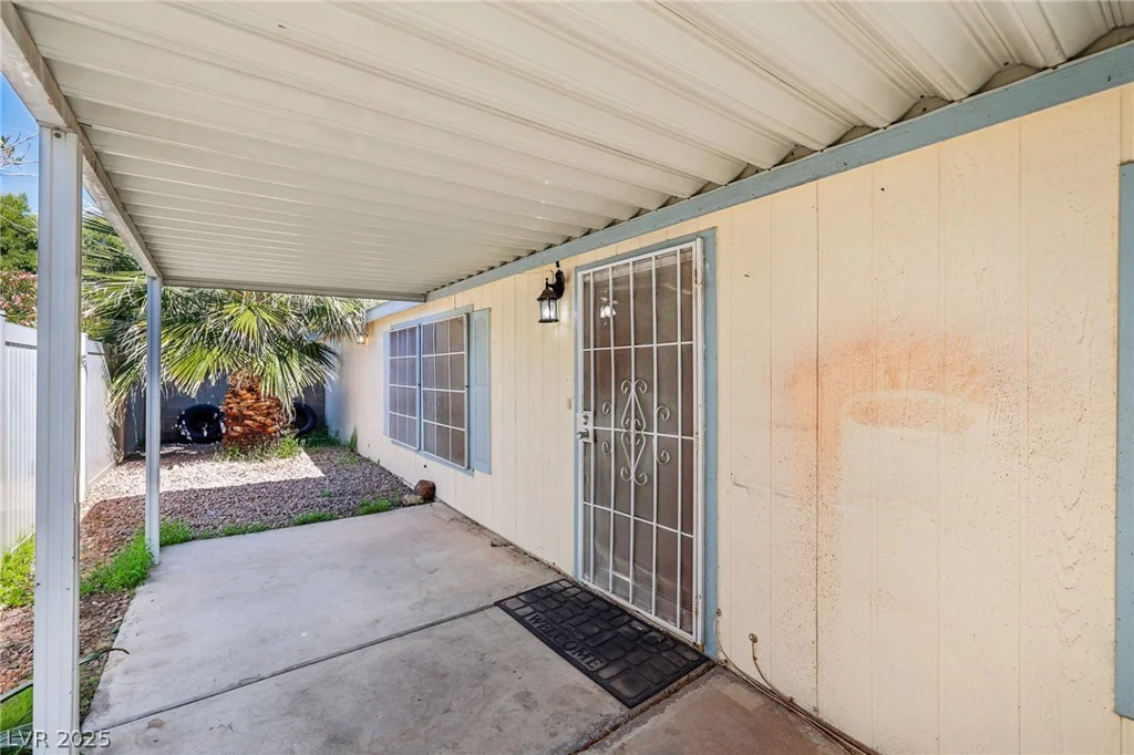 5874 Sassy Rose, Las Vegas, NV 89122