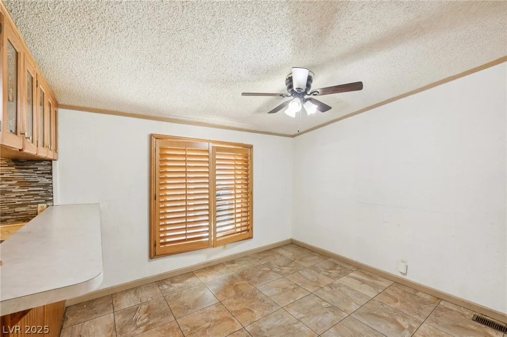 5874 Sassy Rose, Las Vegas, NV 89122