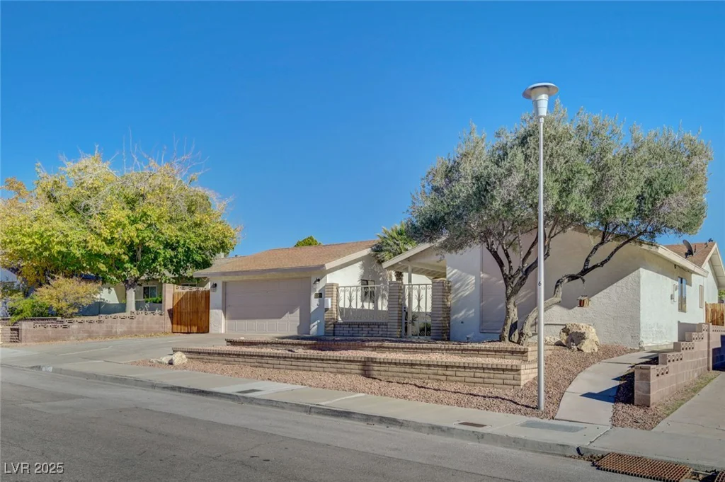 1521 Mancha, Boulder City, NV 89005