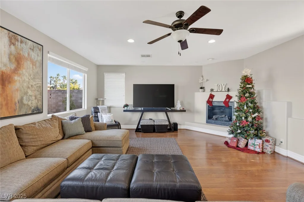 496 Via Del Foro, Henderson, NV 89011