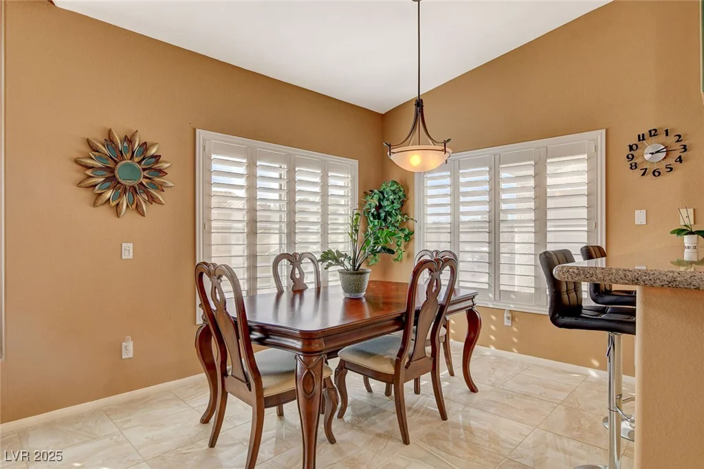 4940 Black Bear, Las Vegas, NV 89149
