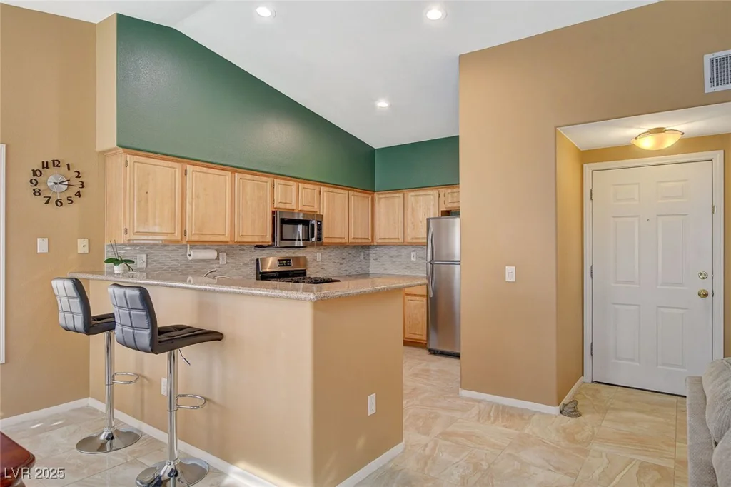 4940 Black Bear, Las Vegas, NV 89149