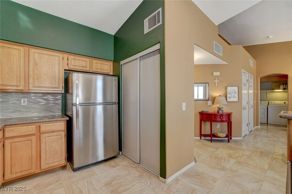 4940 Black Bear, Las Vegas, NV 89149