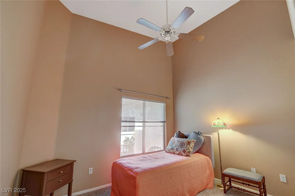 4940 Black Bear, Las Vegas, NV 89149