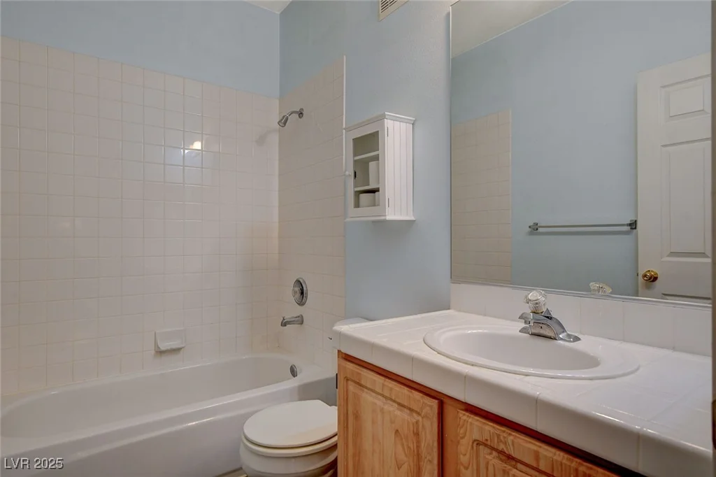 4940 Black Bear, Las Vegas, NV 89149