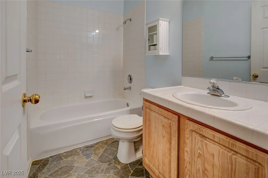 4940 Black Bear, Las Vegas, NV 89149