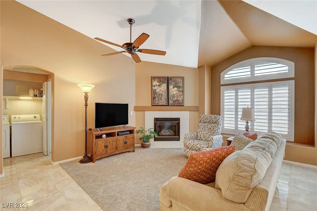 4940 Black Bear, Las Vegas, NV 89149