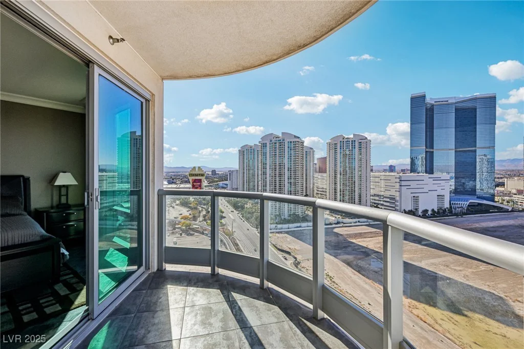 222 Karen, Las Vegas, NV 89109