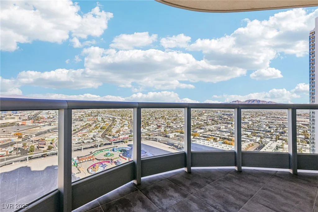 222 Karen, Las Vegas, NV 89109