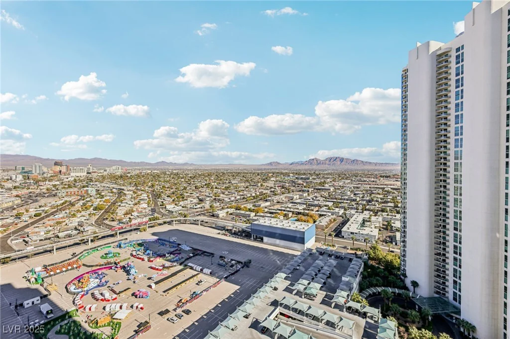 222 Karen, Las Vegas, NV 89109