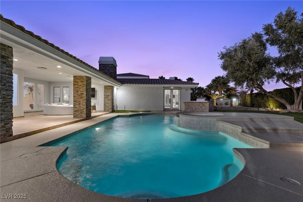5070 Scenic Ridge, Las Vegas, NV 89148