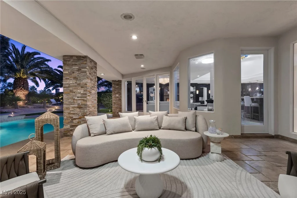 5070 Scenic Ridge, Las Vegas, NV 89148