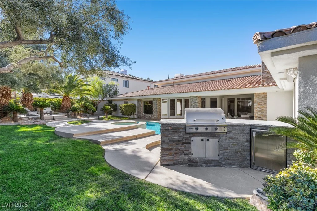 5070 Scenic Ridge, Las Vegas, NV 89148