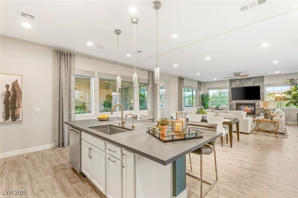 11394 Villa Bellagio, Las Vegas, NV 89141