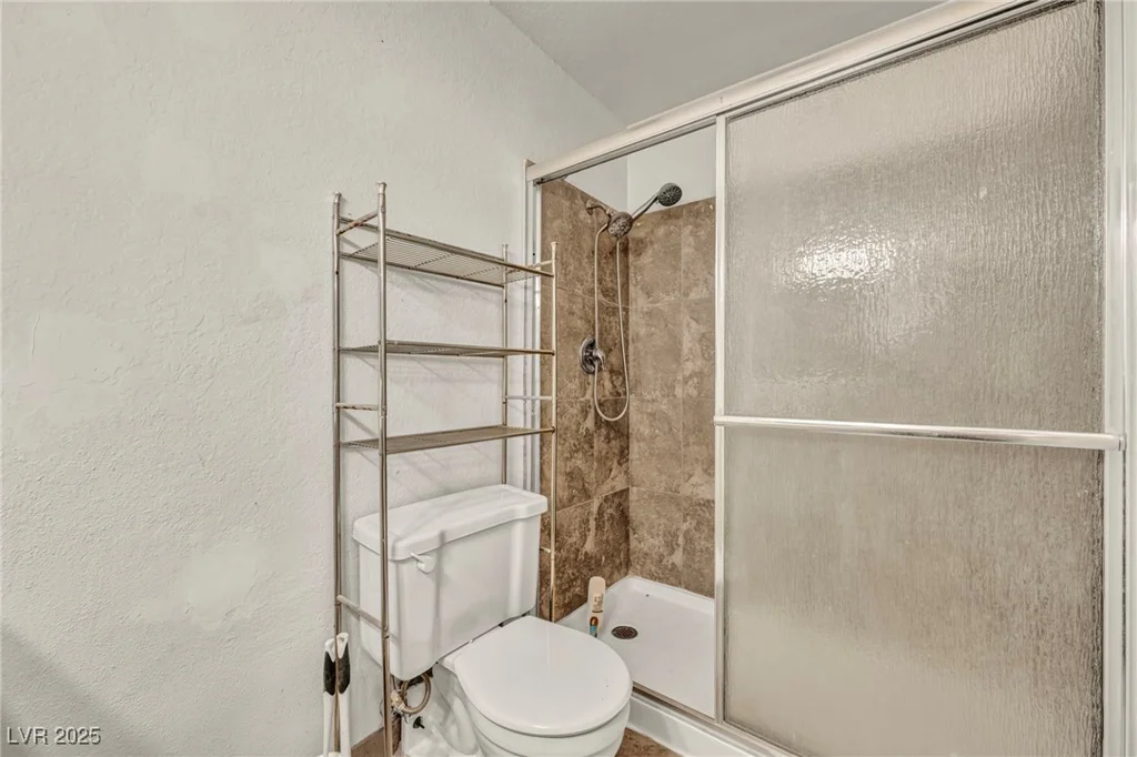 4004 Visby, Las Vegas, NV 89119