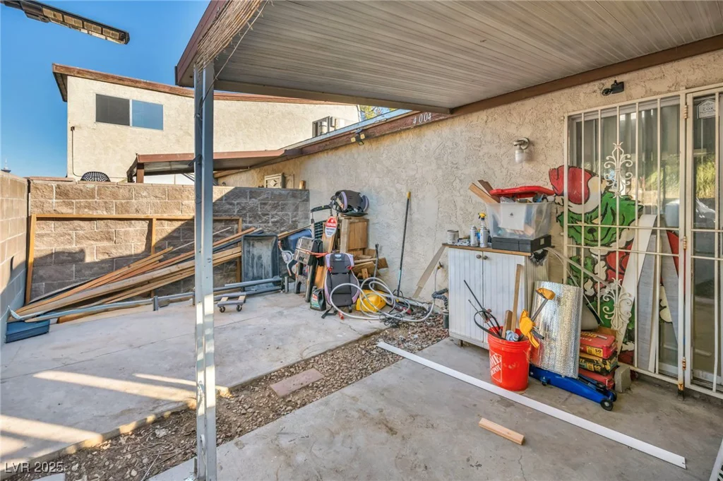 4004 Visby, Las Vegas, NV 89119