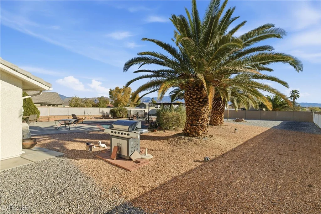 6491 Lone Dove, Pahrump, NV 89061