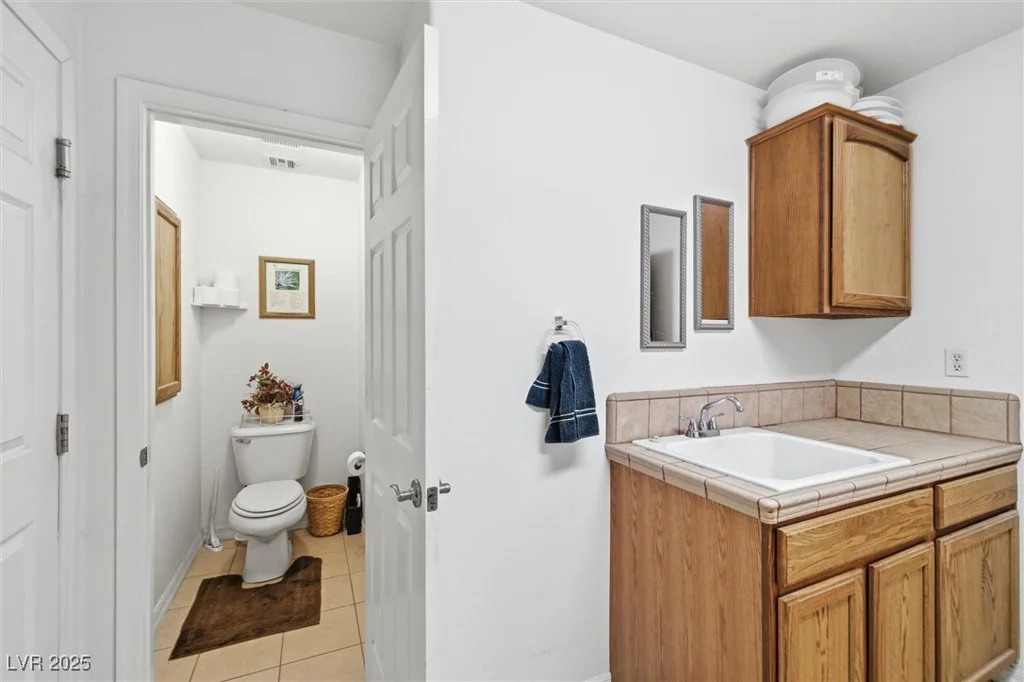 6491 Lone Dove, Pahrump, NV 89061