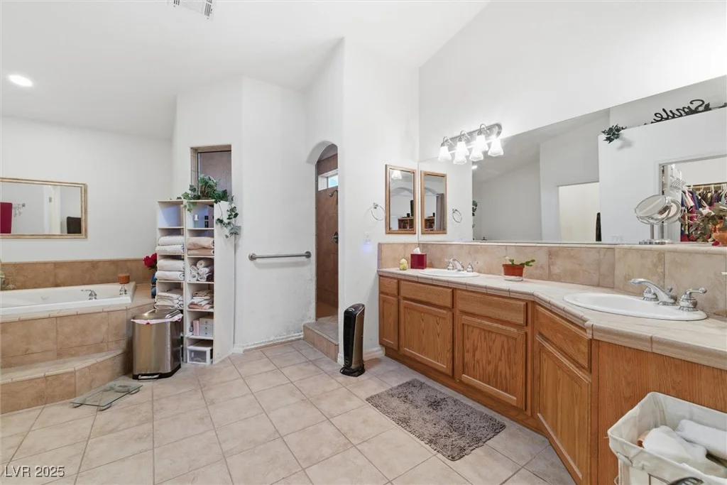 6491 Lone Dove, Pahrump, NV 89061