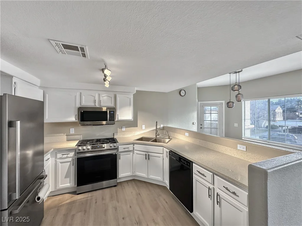 3400 Cabana, Las Vegas, NV 89122