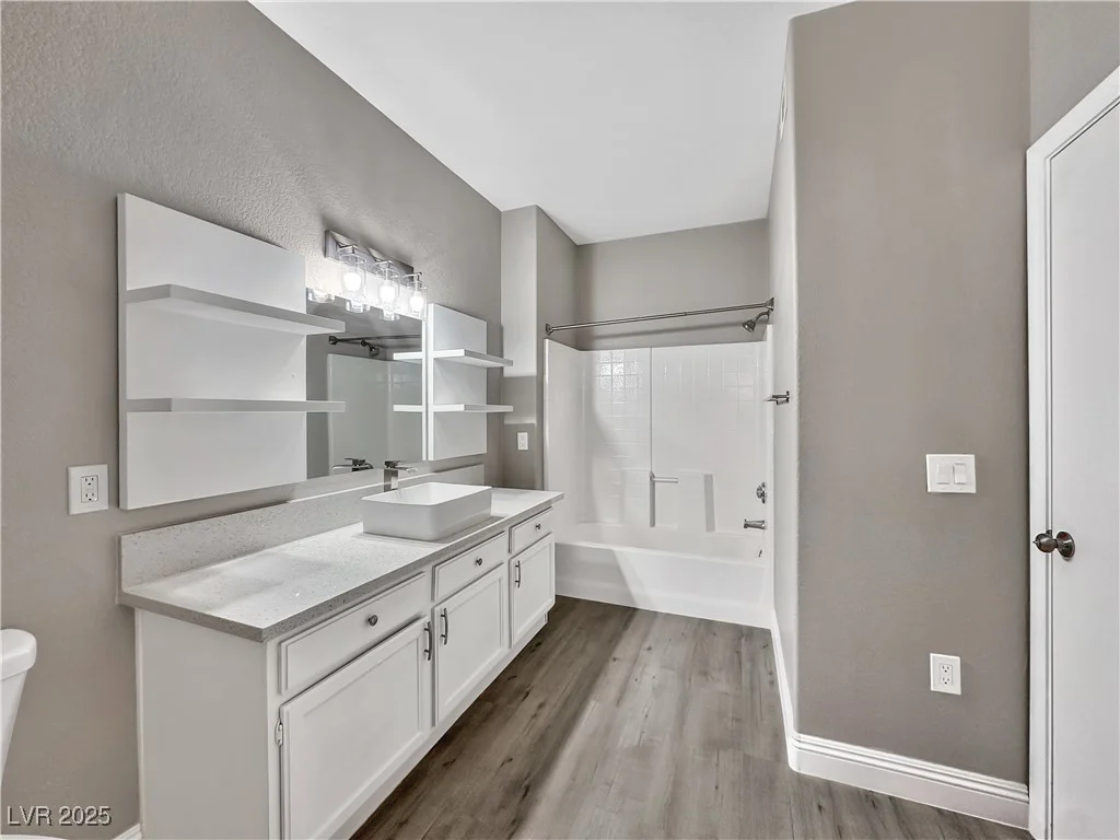 3400 Cabana, Las Vegas, NV 89122