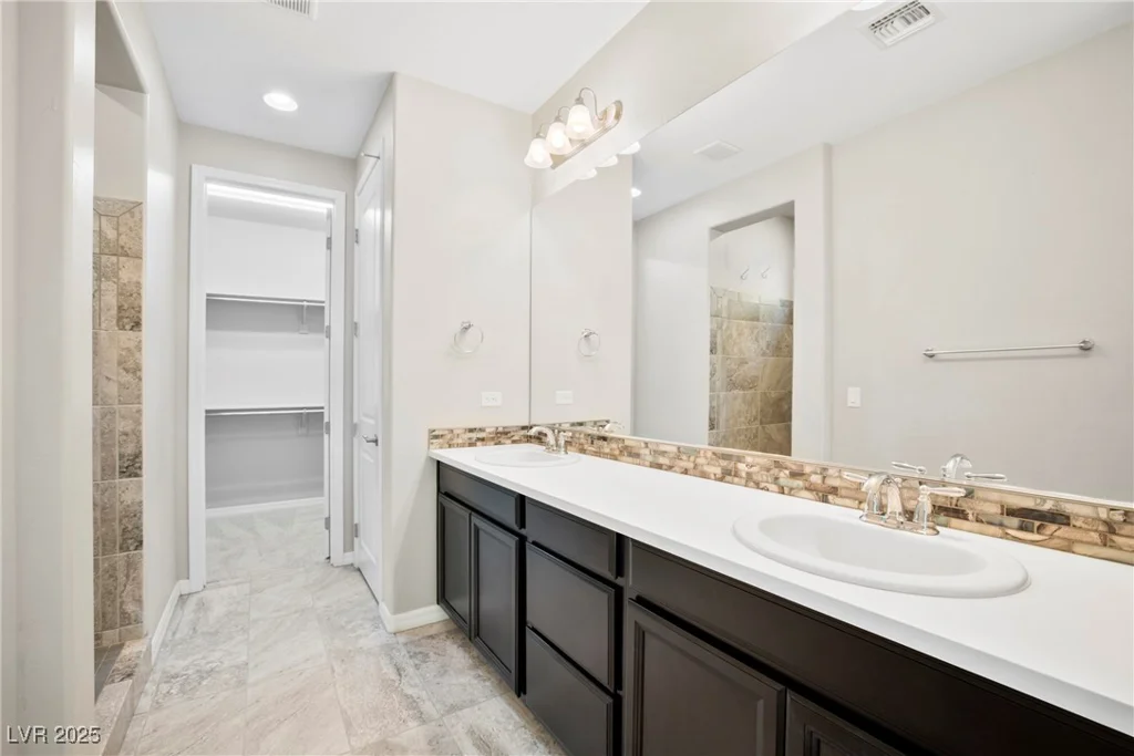 3741 Glasstop, Las Vegas, NV 89141
