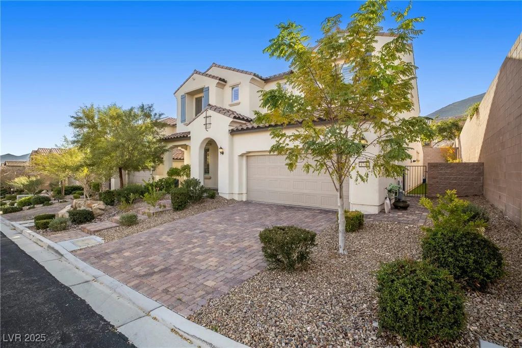 3741 Glasstop, Las Vegas, NV 89141