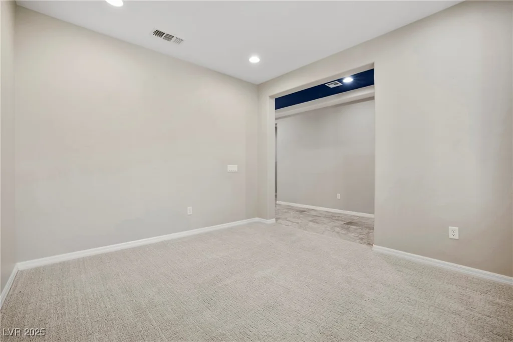 3741 Glasstop, Las Vegas, NV 89141