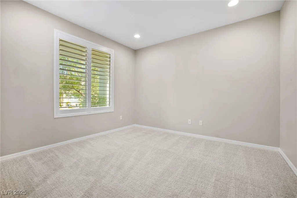 3741 Glasstop, Las Vegas, NV 89141