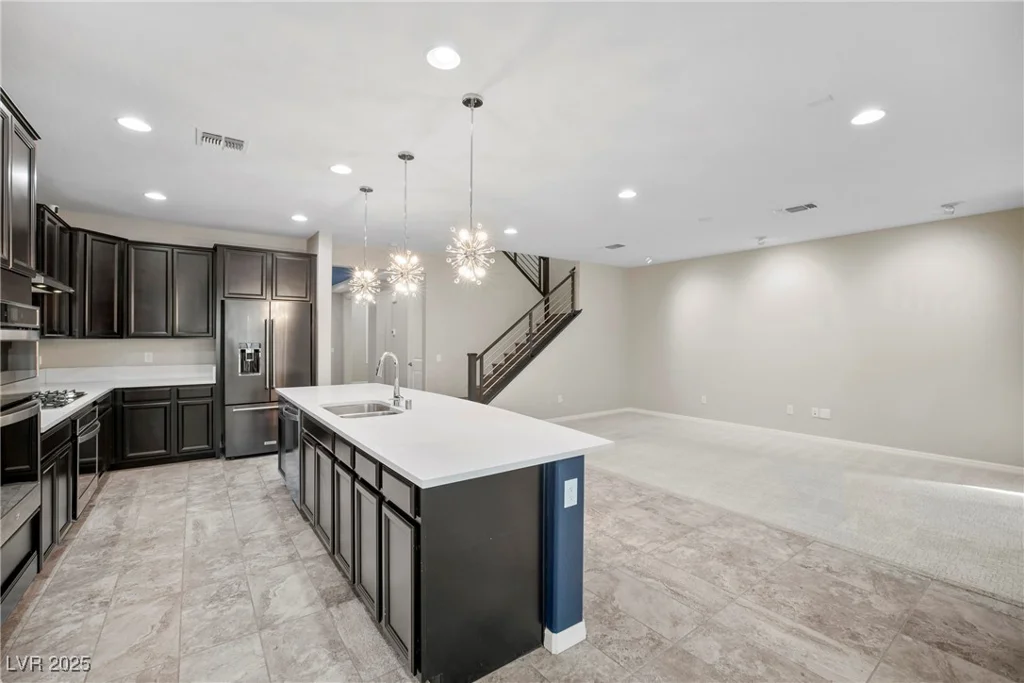3741 Glasstop, Las Vegas, NV 89141